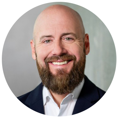 Andreas Heyden (CEO of Dyn) recommends freelance Creative Director Christoph Gey from Germany.